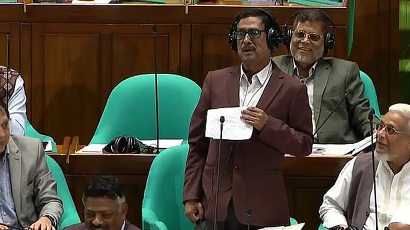 ‘হিন্দুরা মূর্তি বানাবে, মুসলমানরা মসজিদ বানাবে—সমস্যা কোথায়?’: সংসদে ফজলুর রহমান